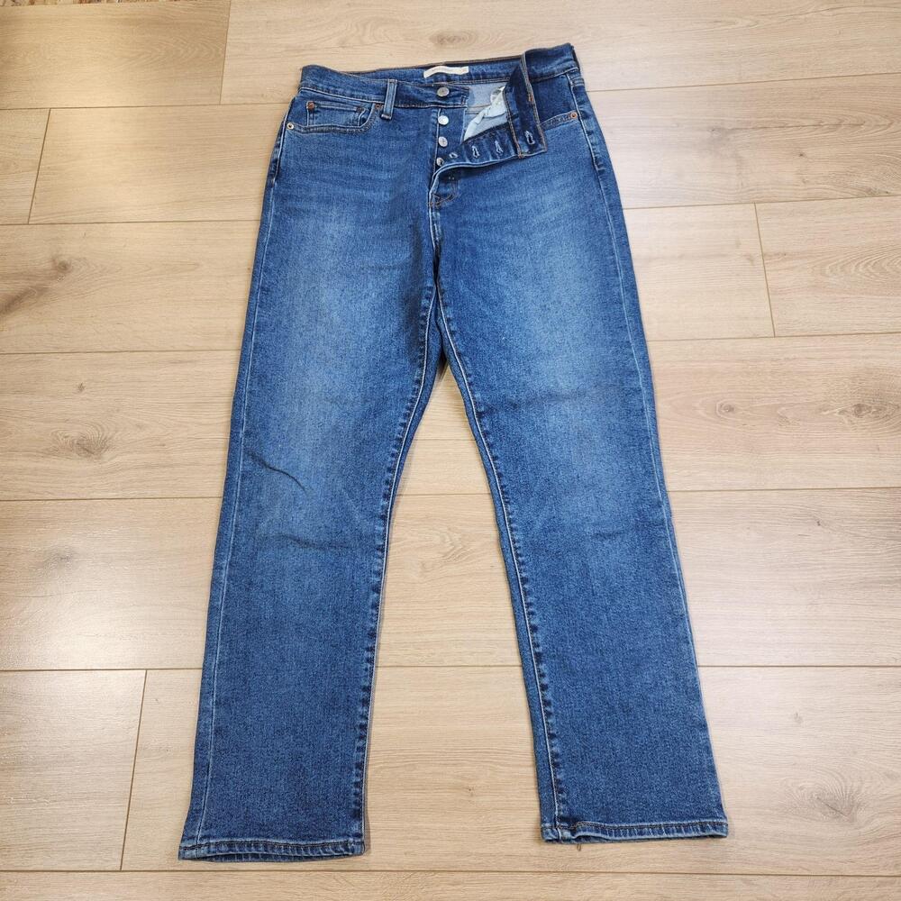 Levis Wedgie Straight Jeans Womens 31x28 Medium Blue High Rise Button Fly Denim